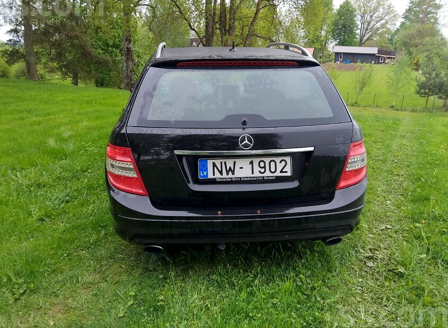 Mercedes-Benz C350 — foto 5