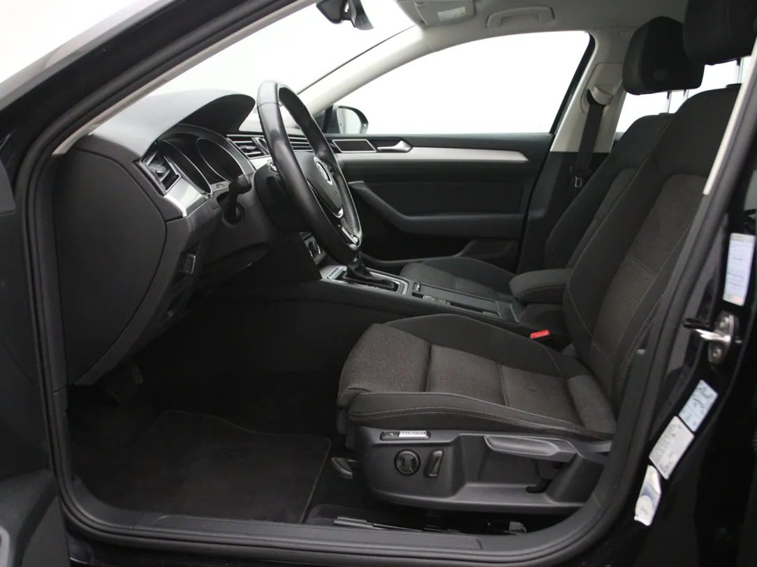 Volkswagen Passat B8 — foto 5