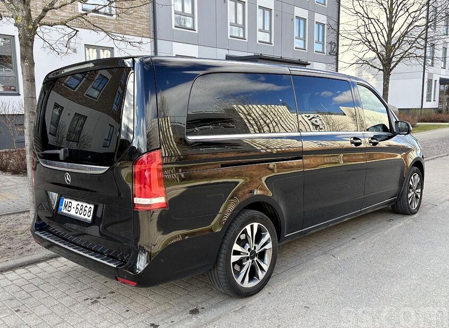 Mercedes-Benz V220 — foto 3