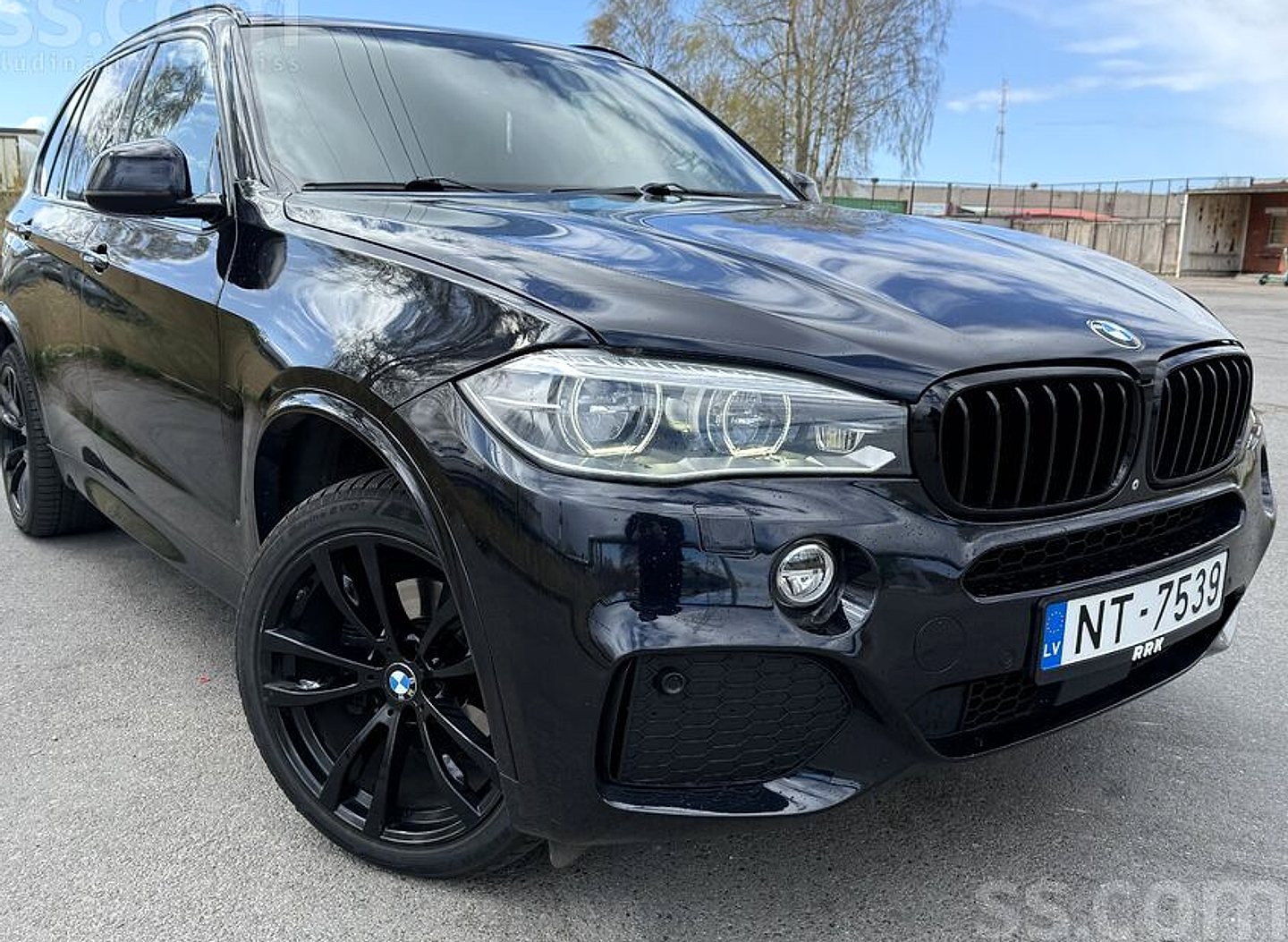 BMW X5 — foto 6
