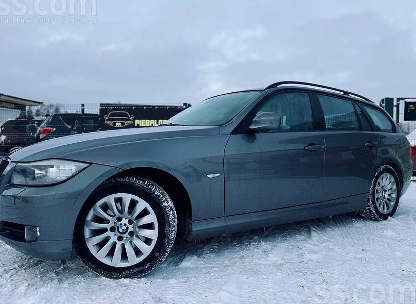 BMW 318 — foto 4