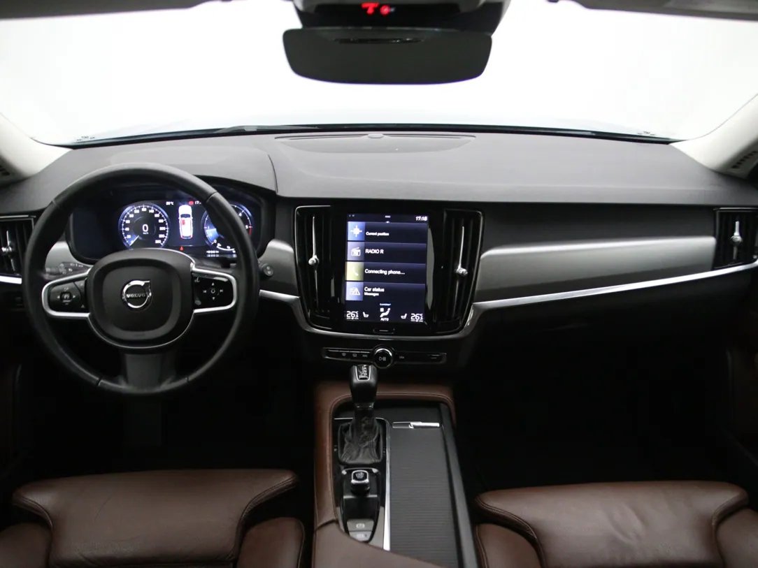 Volvo V90 — foto 3