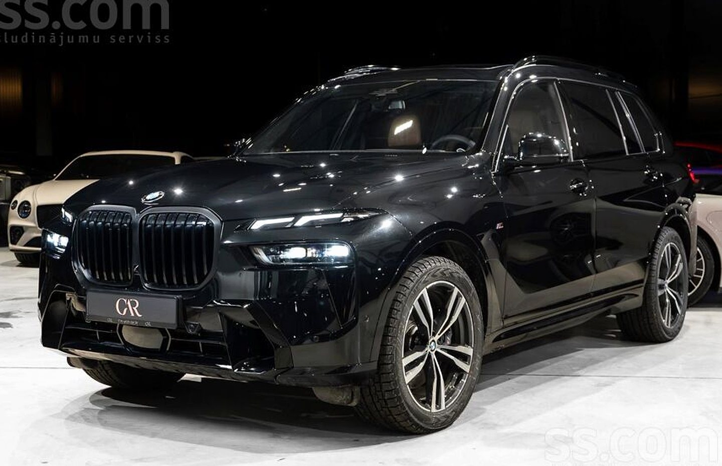 BMW X7, 2025. gads