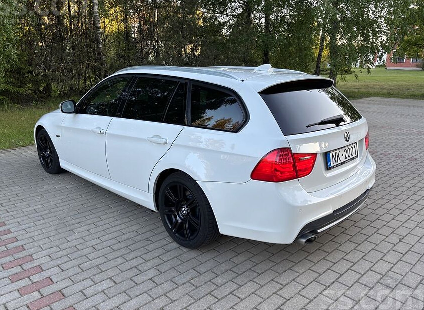 BMW 320 — foto 5