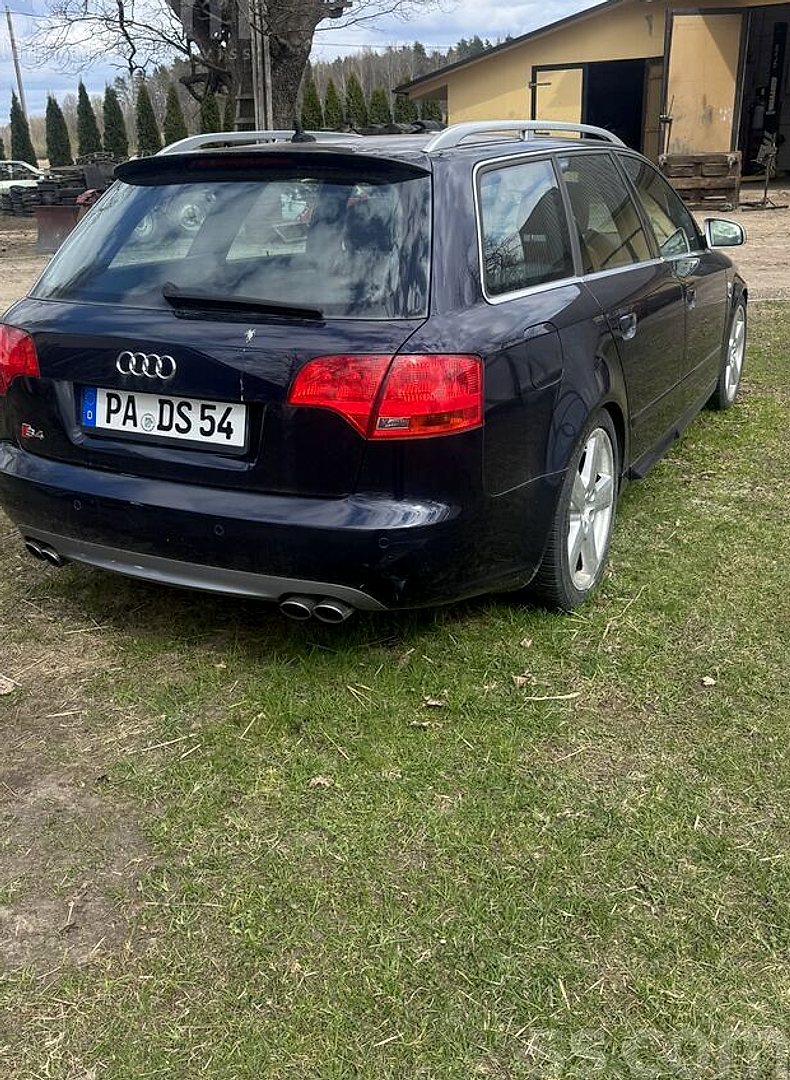 Audi S4 — foto 4