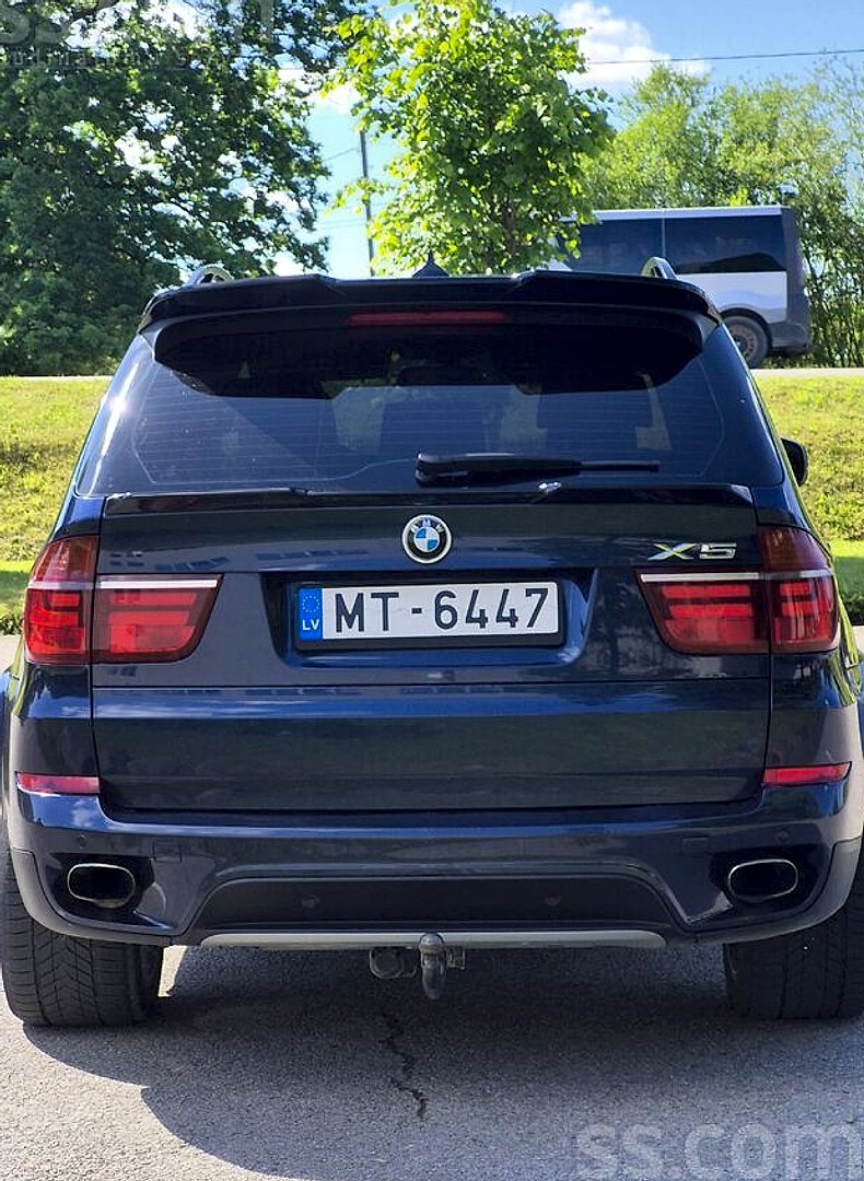 BMW X5 — foto 5