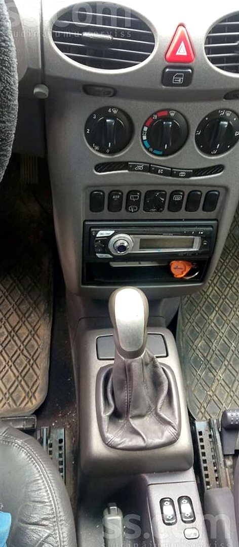 Mercedes-Benz A160 — foto 4