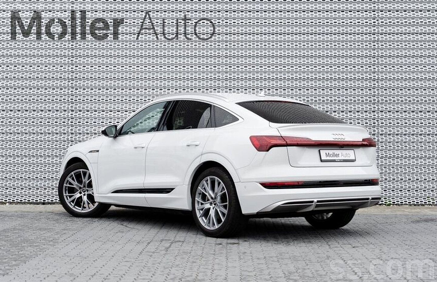 Audi E-tron — foto 3
