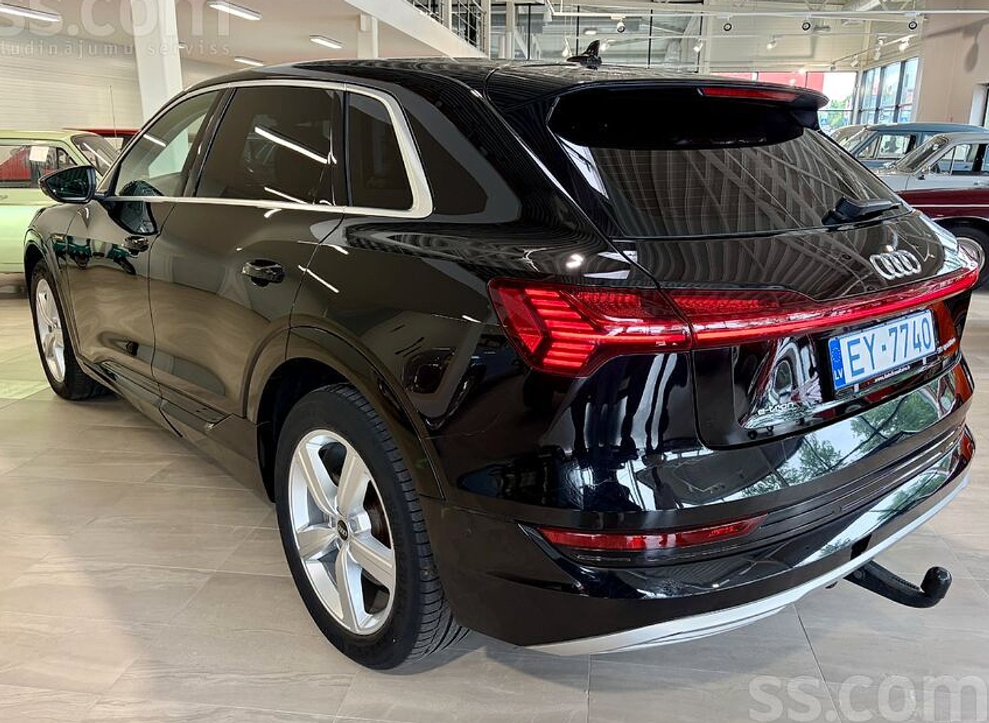 Audi E-tron — foto 5