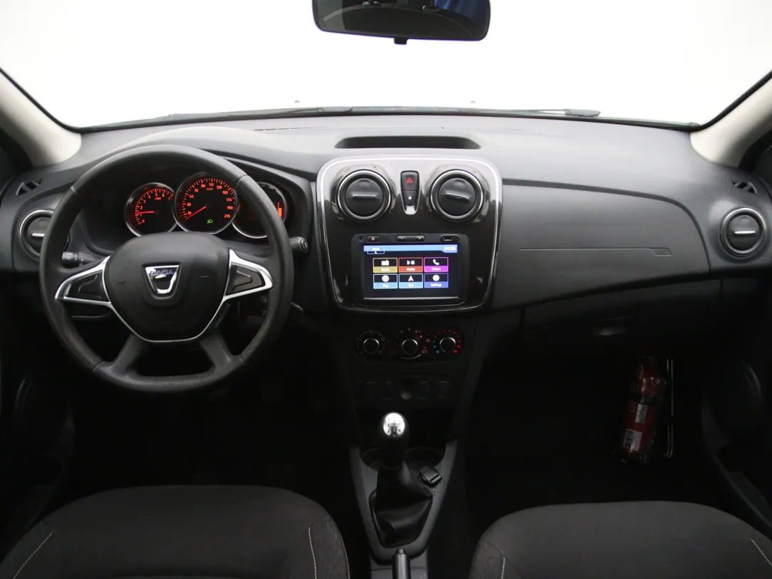 DACIA Sandero — foto 3