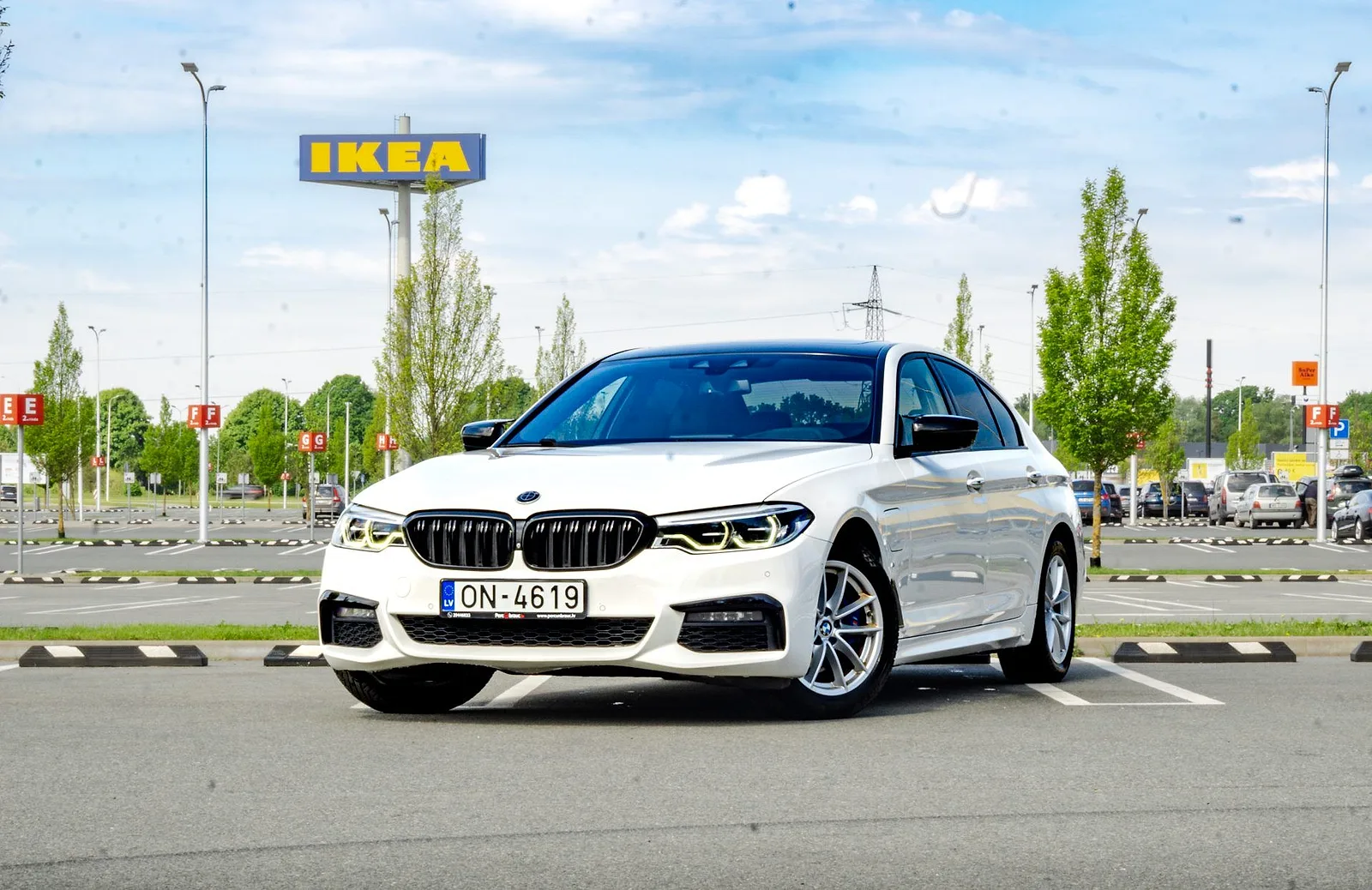BMW 530E IPERFORMANCE M-PACK, 2017. gads