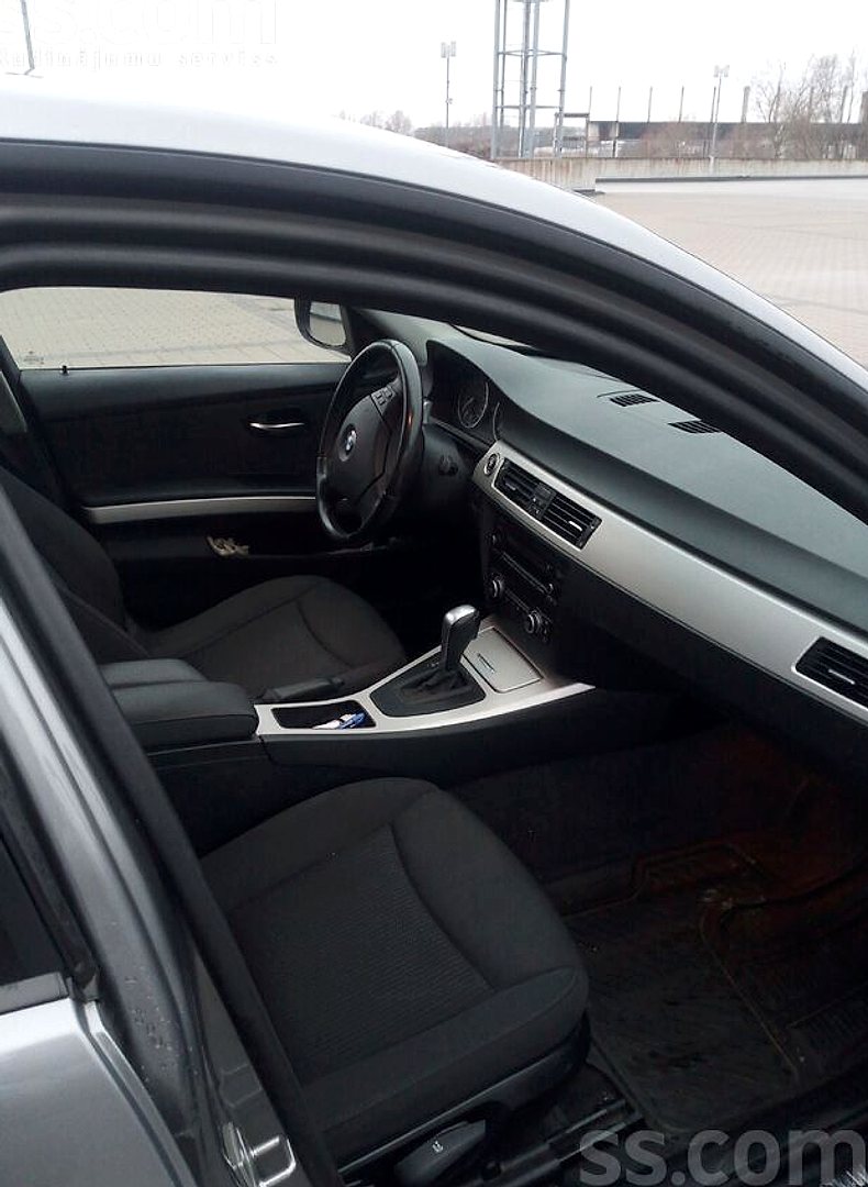 BMW 320 — foto 4