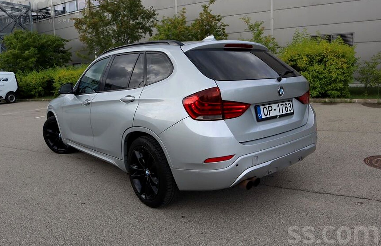 BMW X1 — foto 2