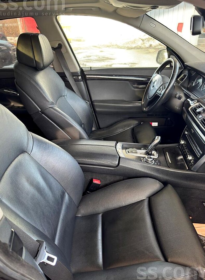 BMW 530 — foto 5