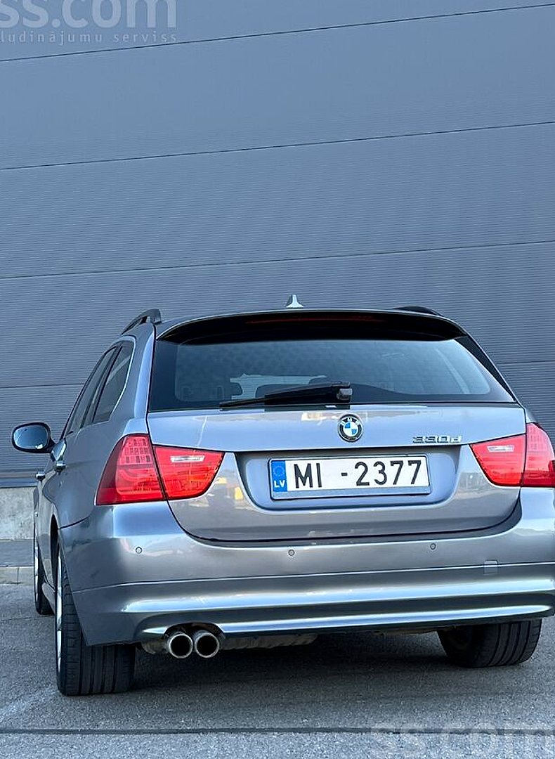 BMW 330 — foto 5