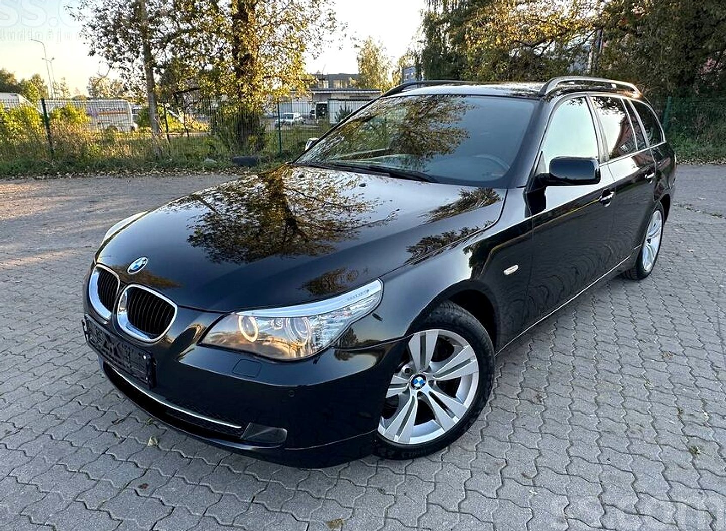 BMW 520 — foto 5