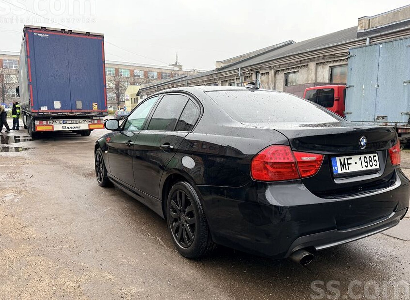 BMW 318 — foto 5