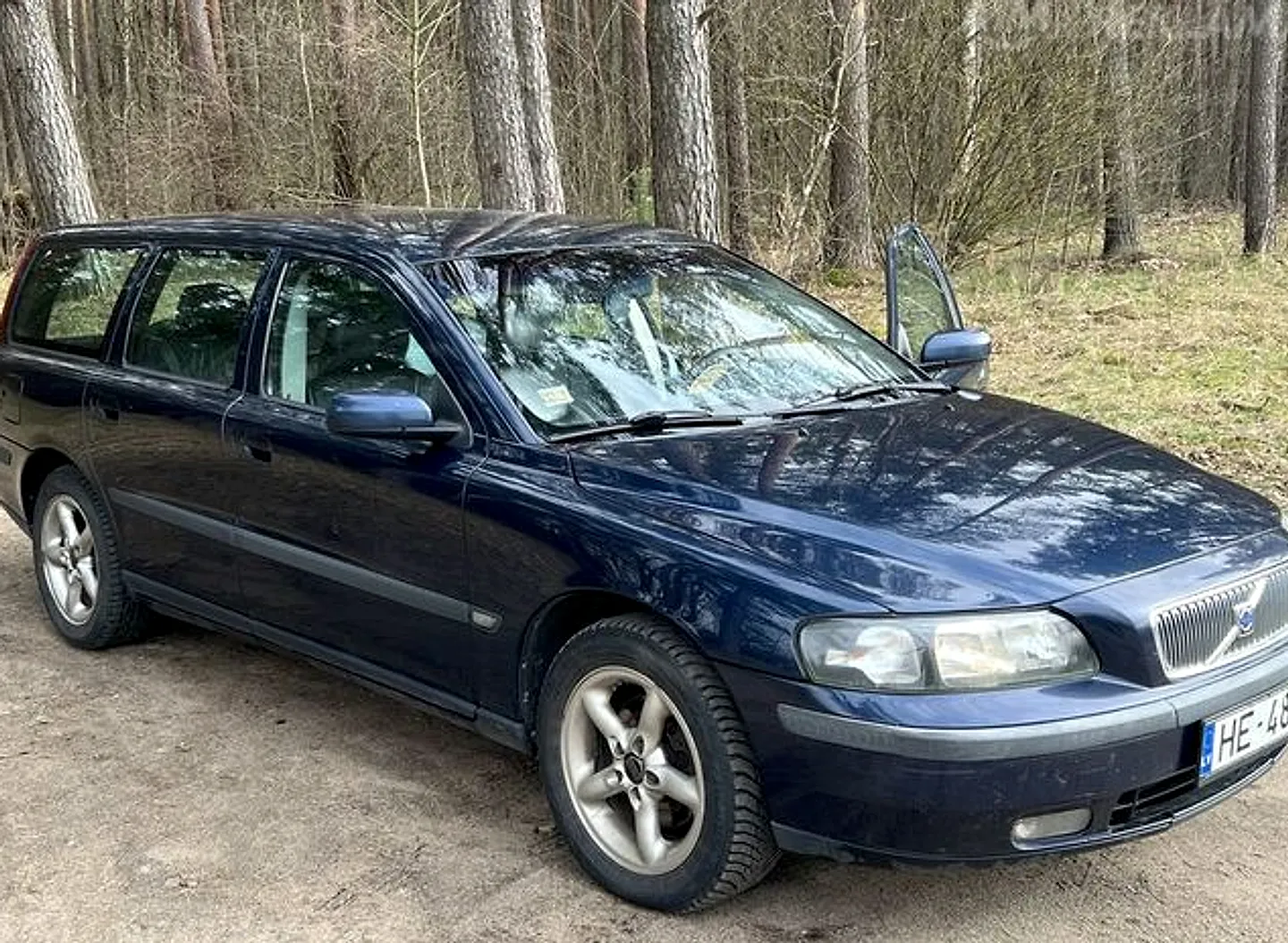 Volvo V70, 2004. gads