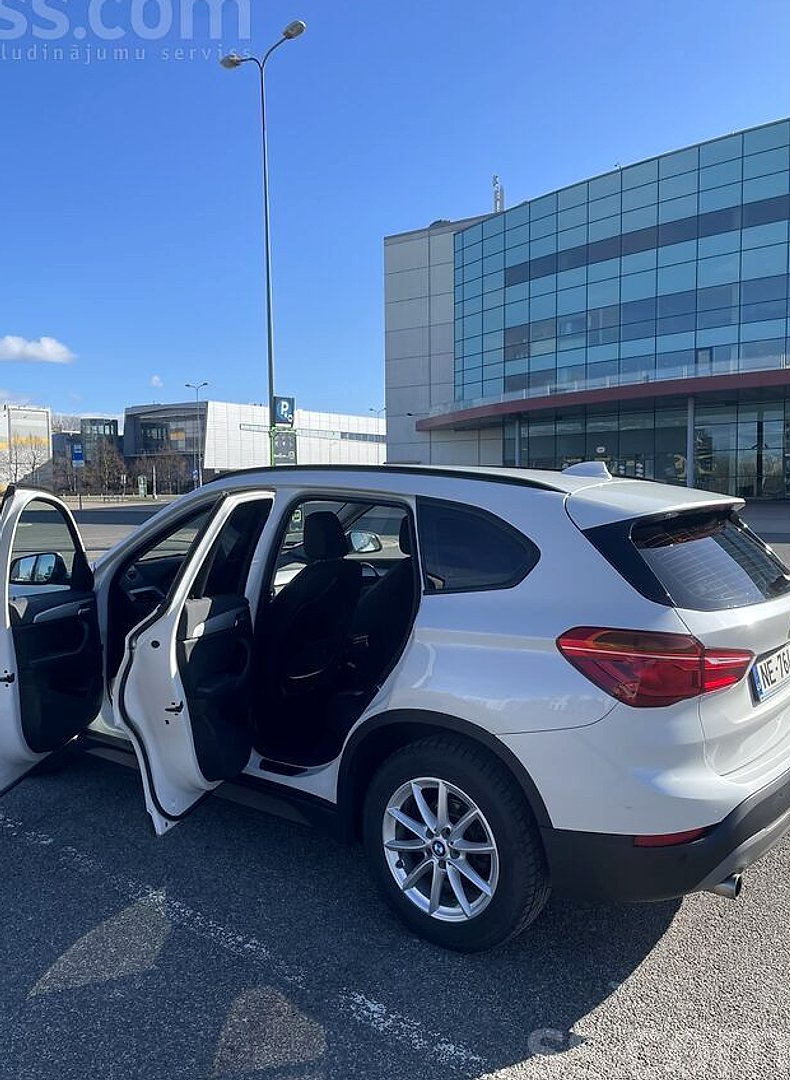 BMW X1 — foto 6
