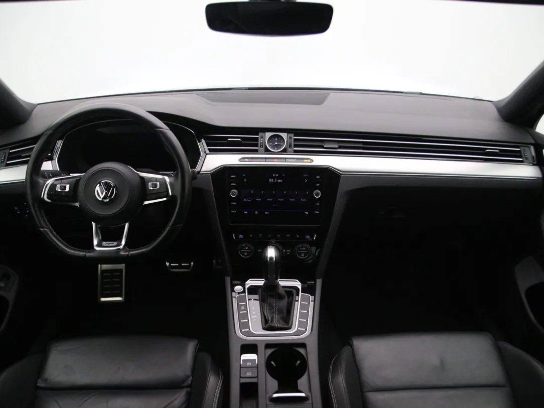 Volkswagen Passat B8 — foto 3