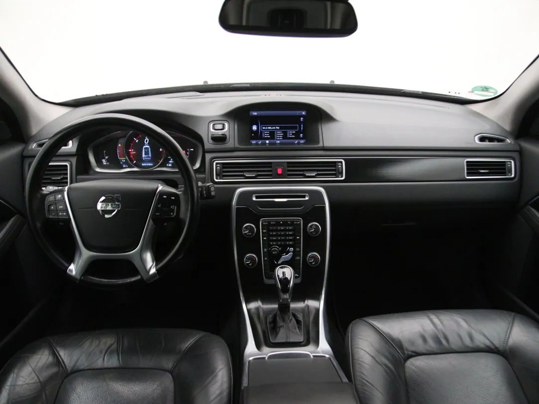 Volvo V70 — foto 3