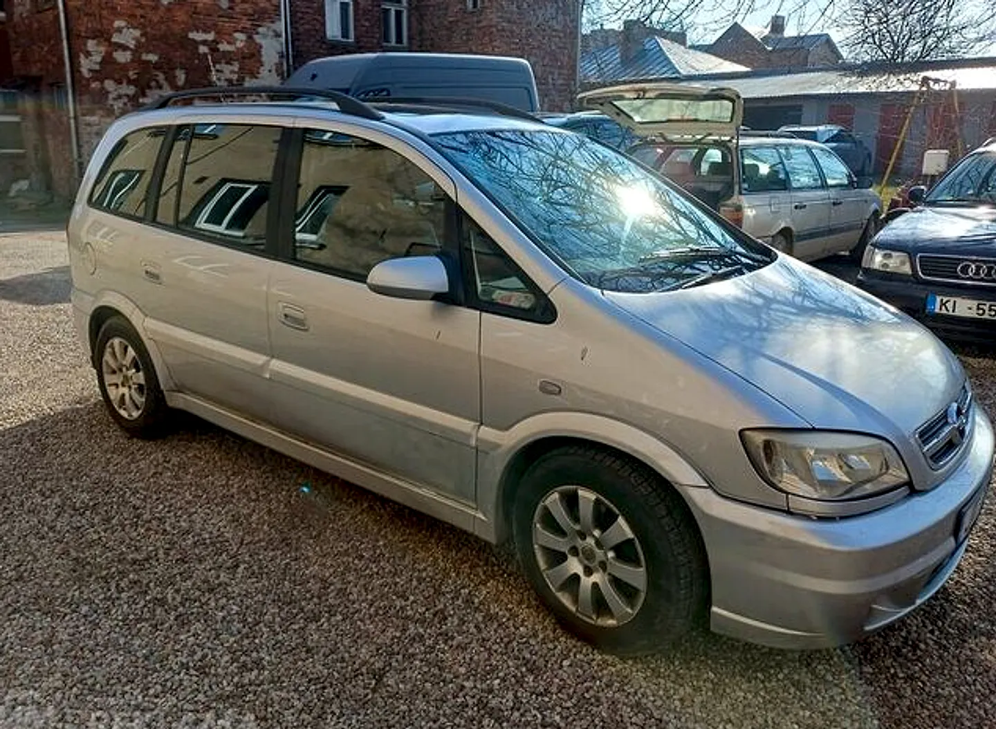 Opel Zafira, 2003. gads