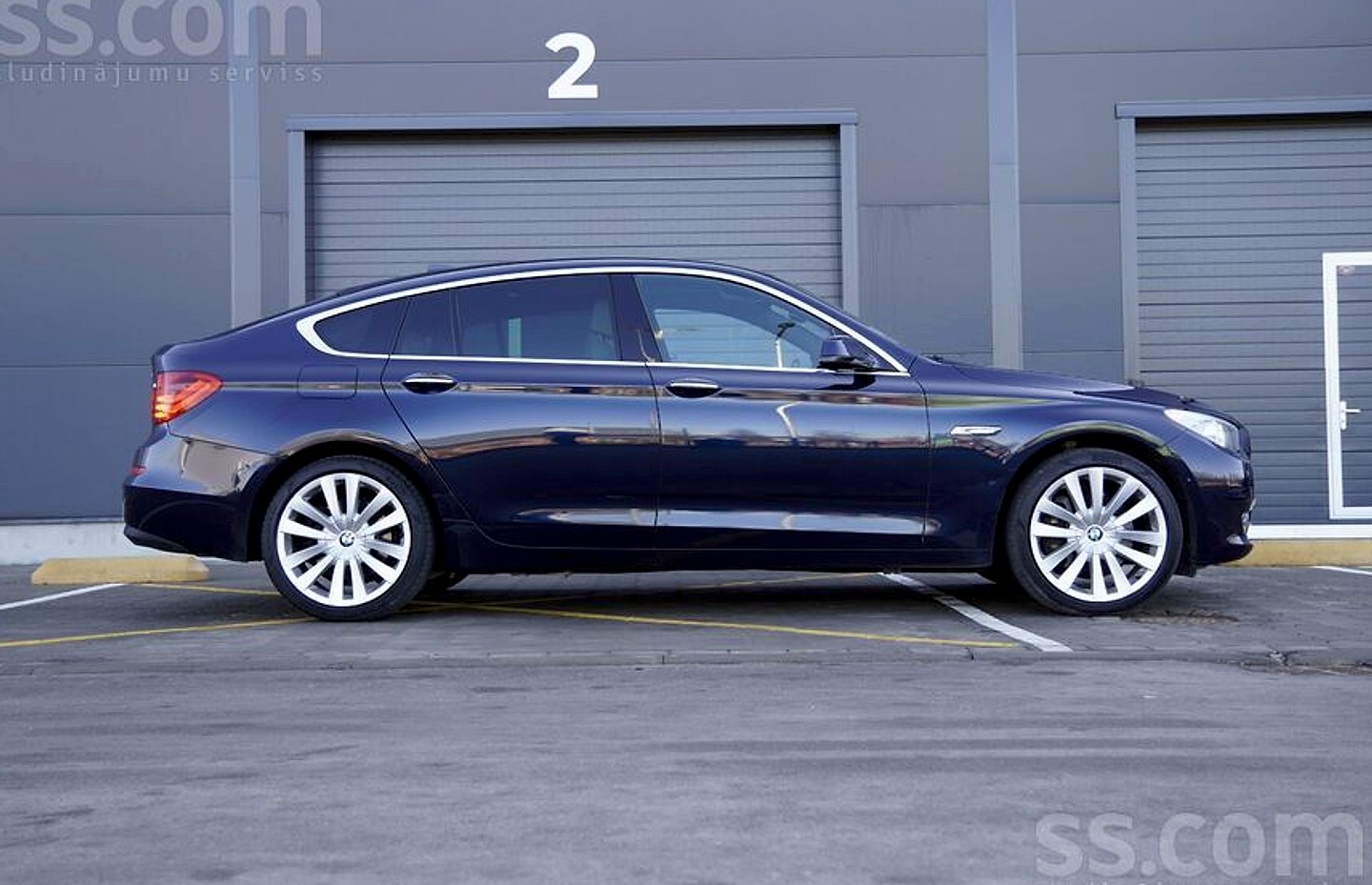 BMW 530 — foto 4