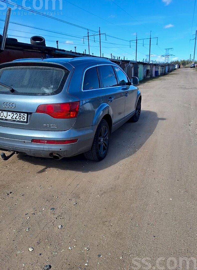 Audi Q7 — foto 3