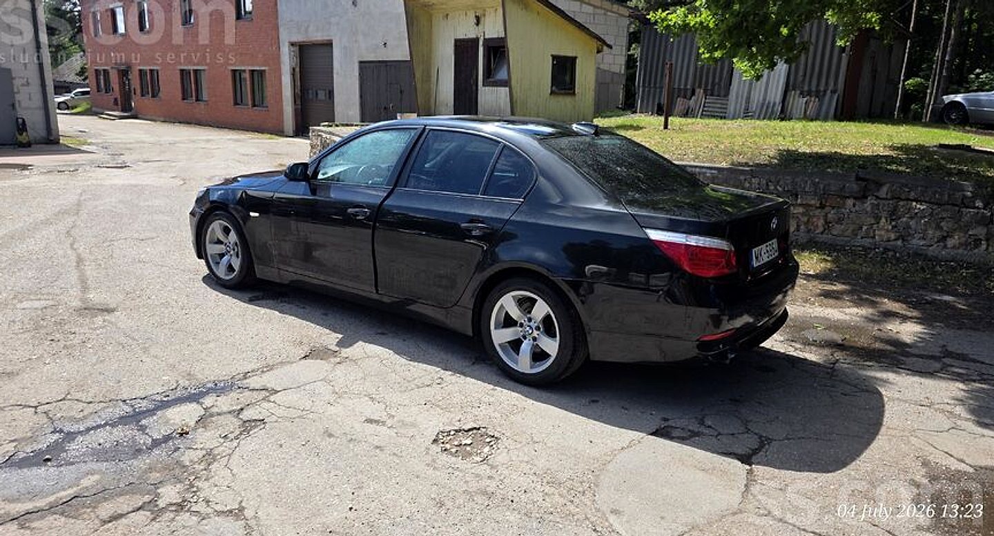 BMW 530 — foto 4