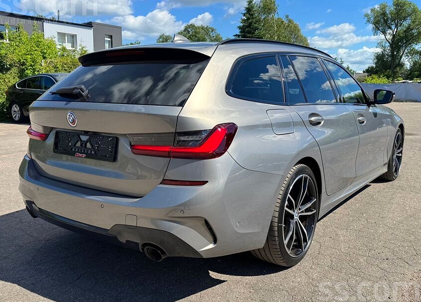 BMW 330 — foto 3