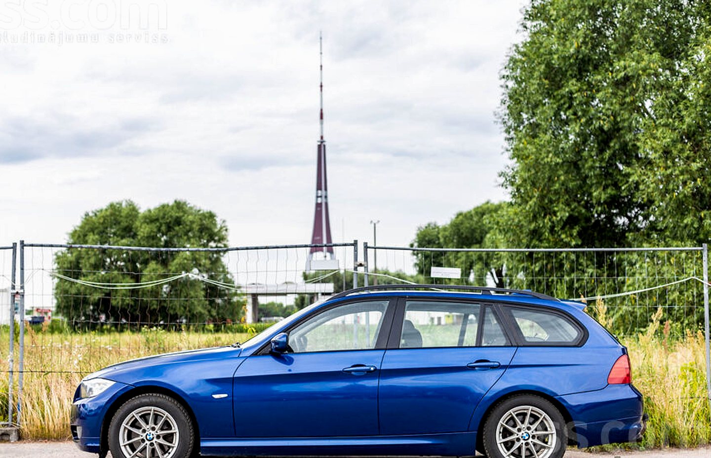 BMW 318 — foto 4