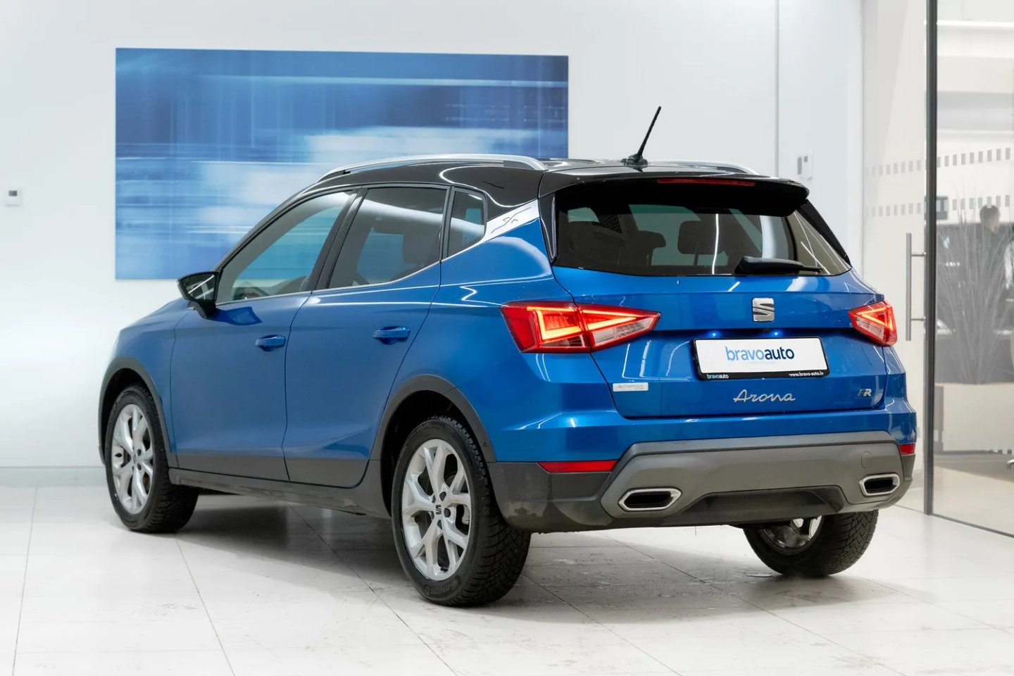 SEAT ARONA — foto 4