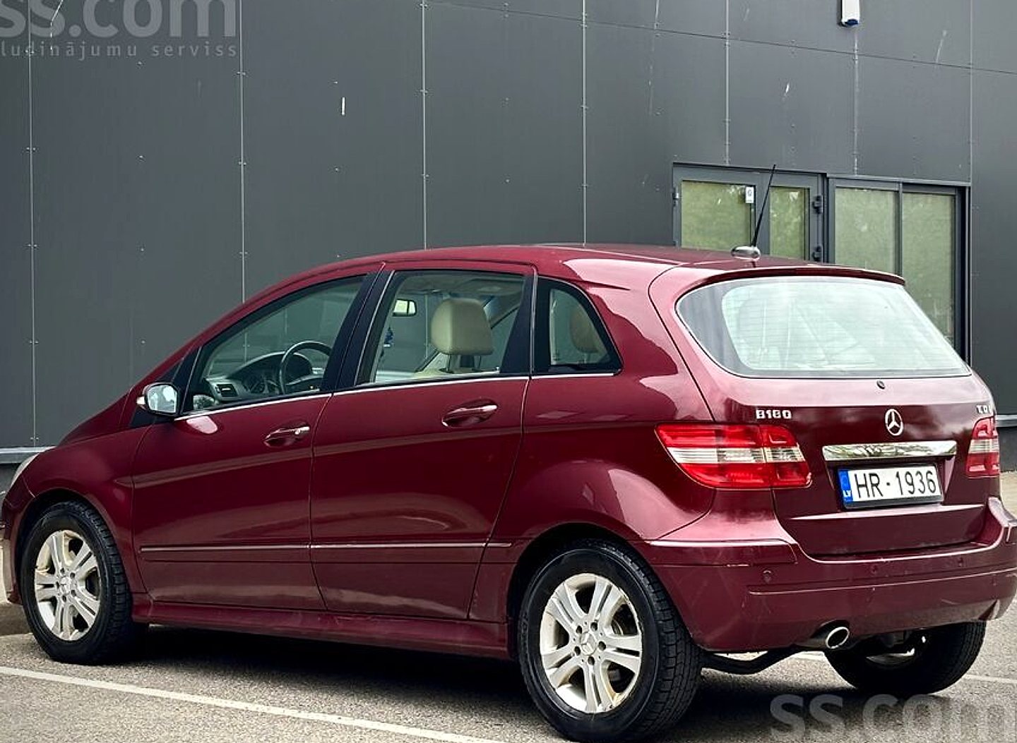 Mercedes-Benz B180 — foto 6