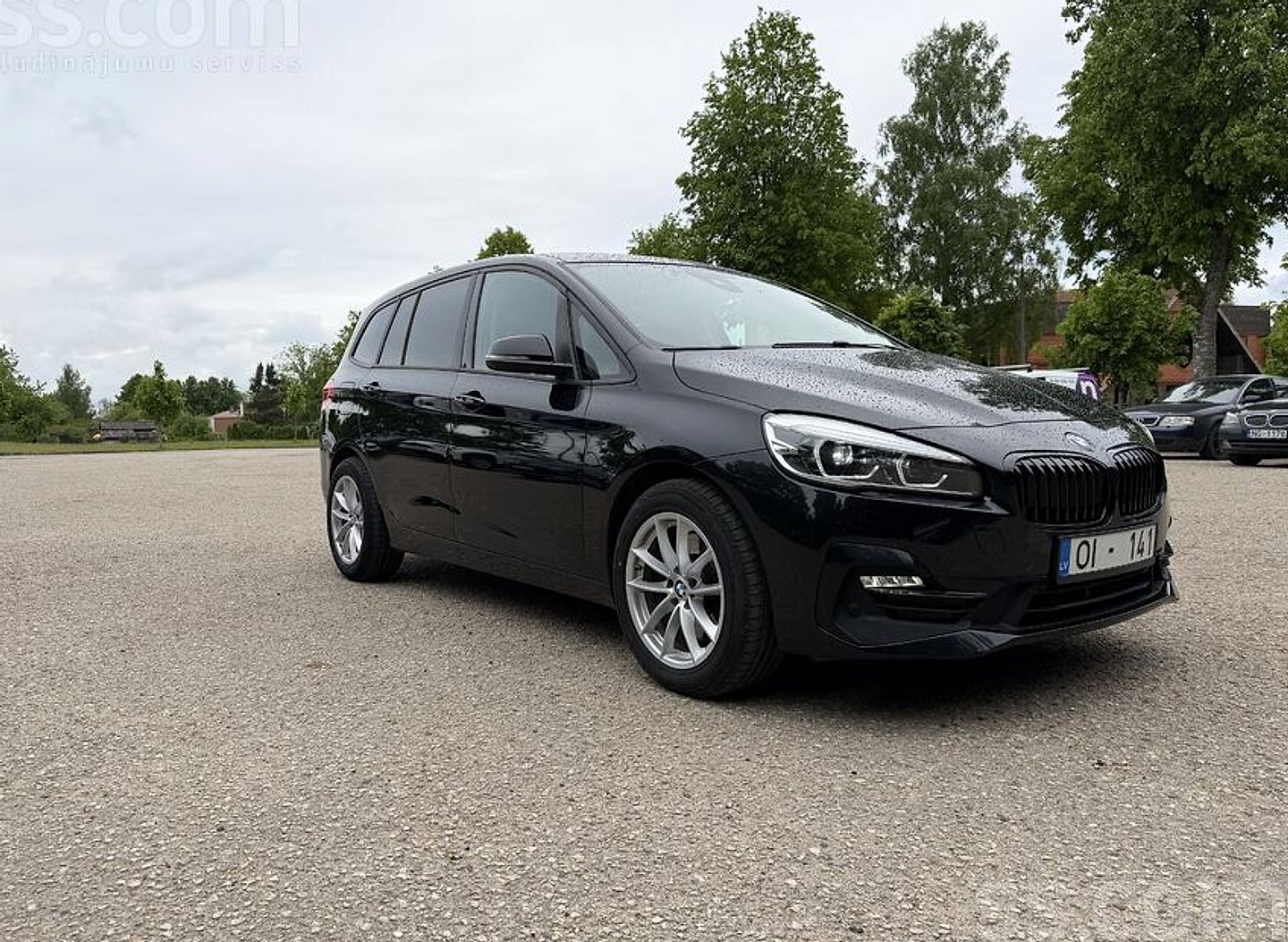 BMW 220 — foto 2