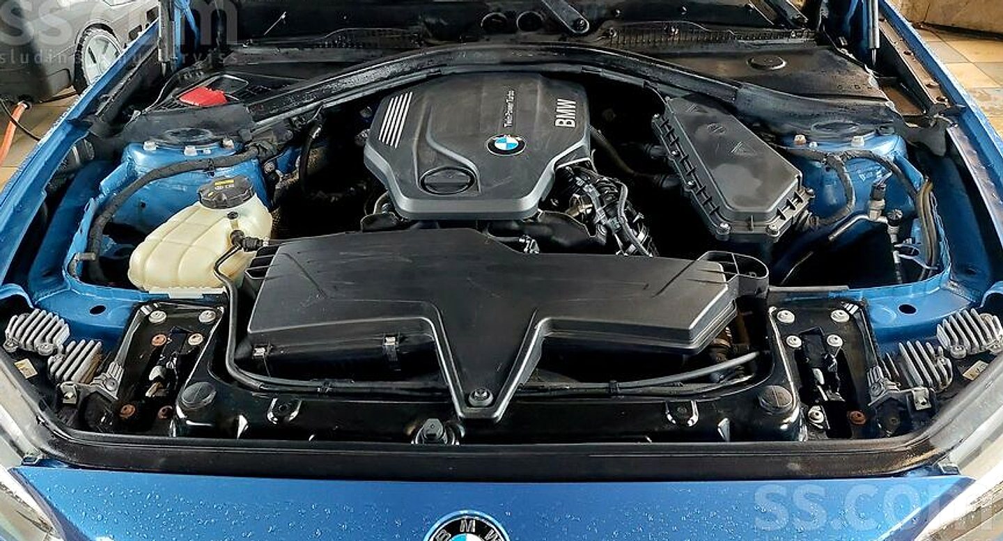 BMW 220 — foto 5