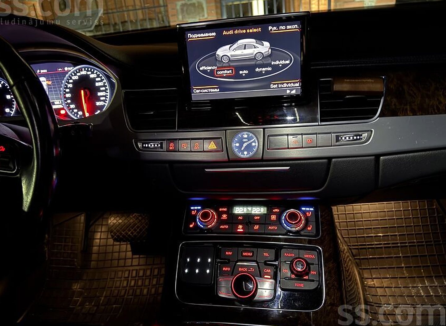 Audi A8 — foto 3