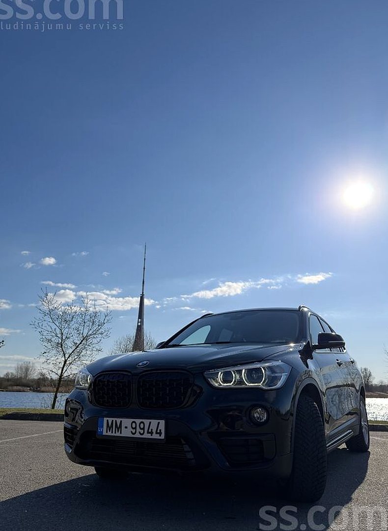 BMW X1 — foto 2