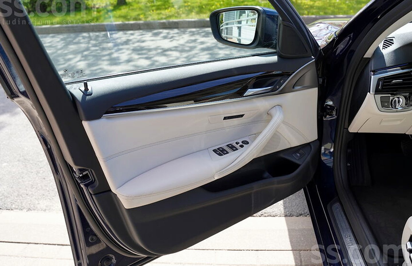 BMW 530 — foto 6