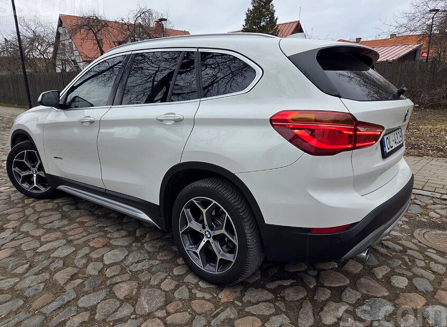 BMW X1 — foto 4