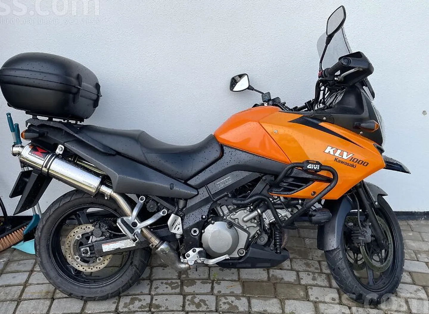 Suzuki Klv1000