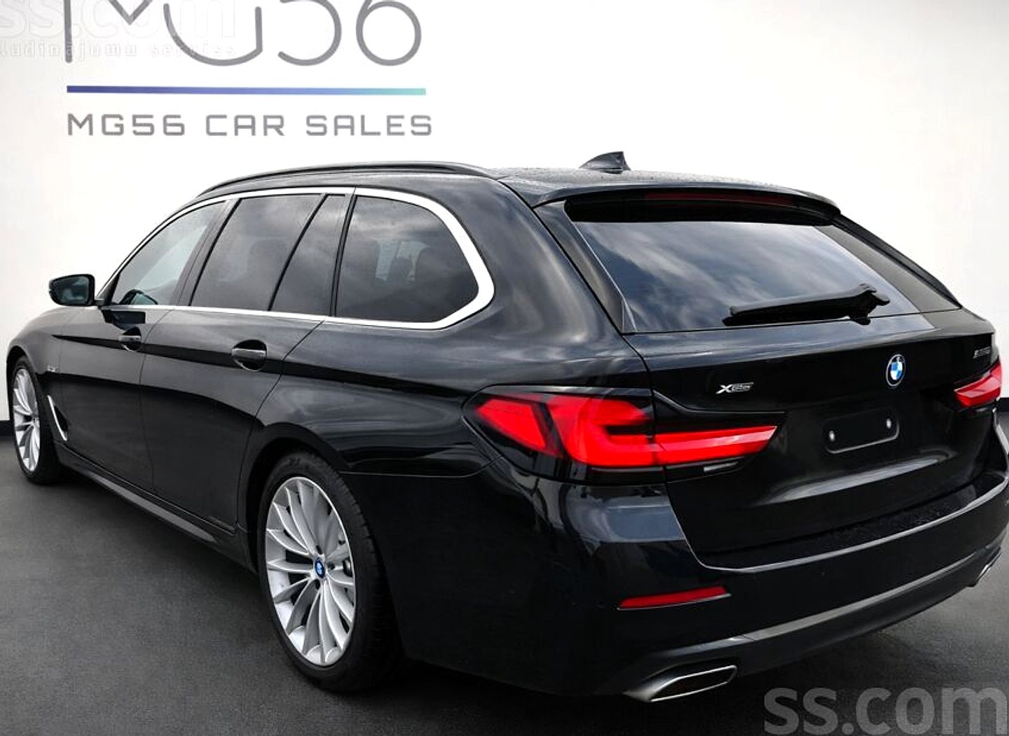 BMW 530 — foto 4