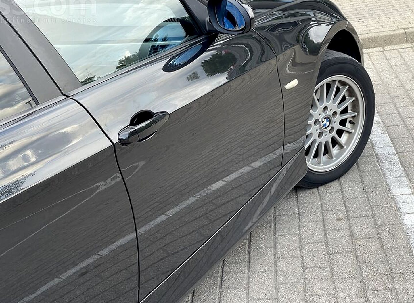 BMW 320 — foto 2