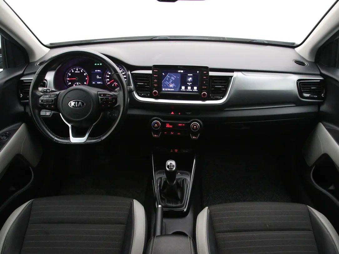 KIA Stonic — foto 3