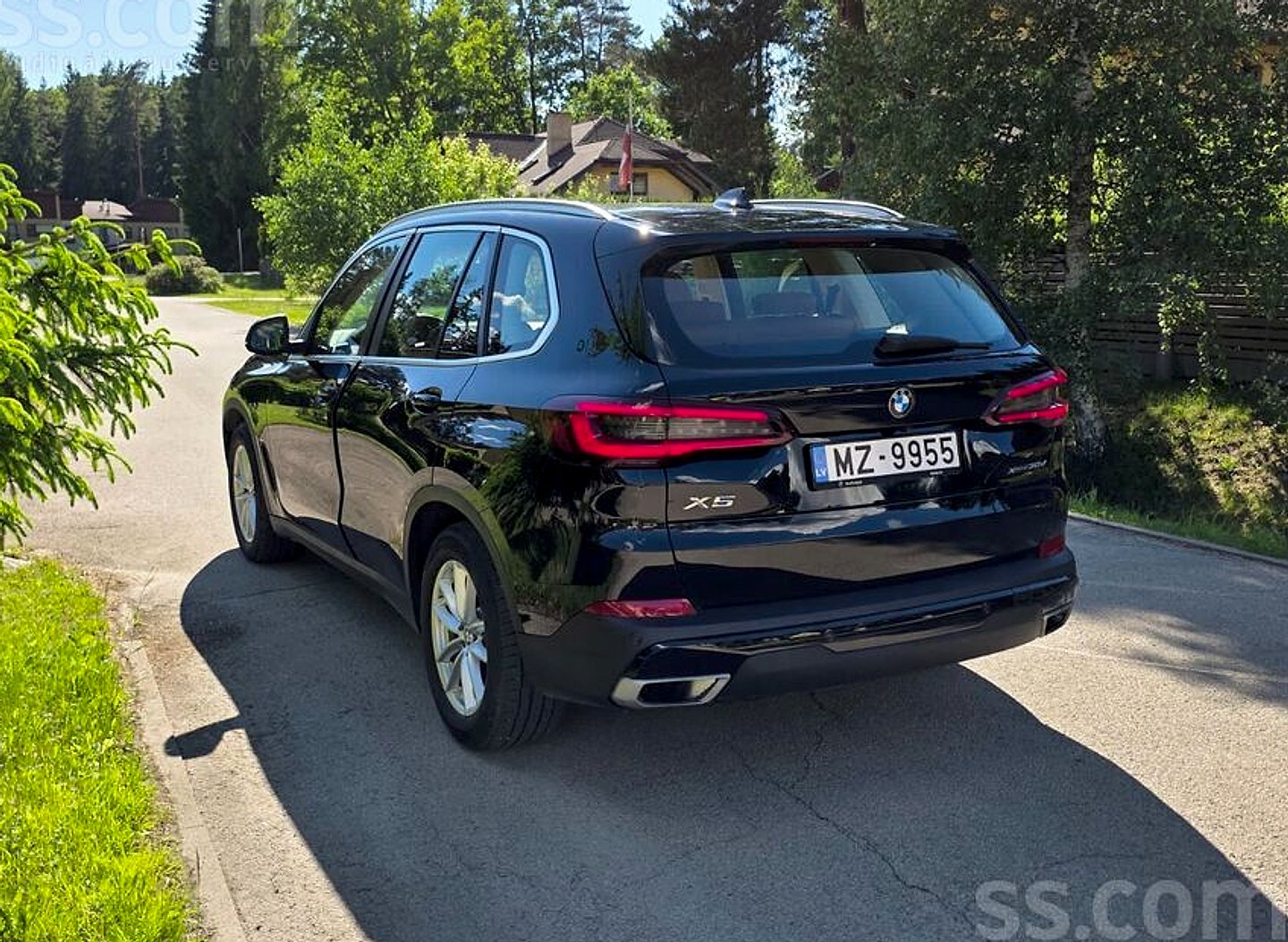 BMW X5 — foto 3