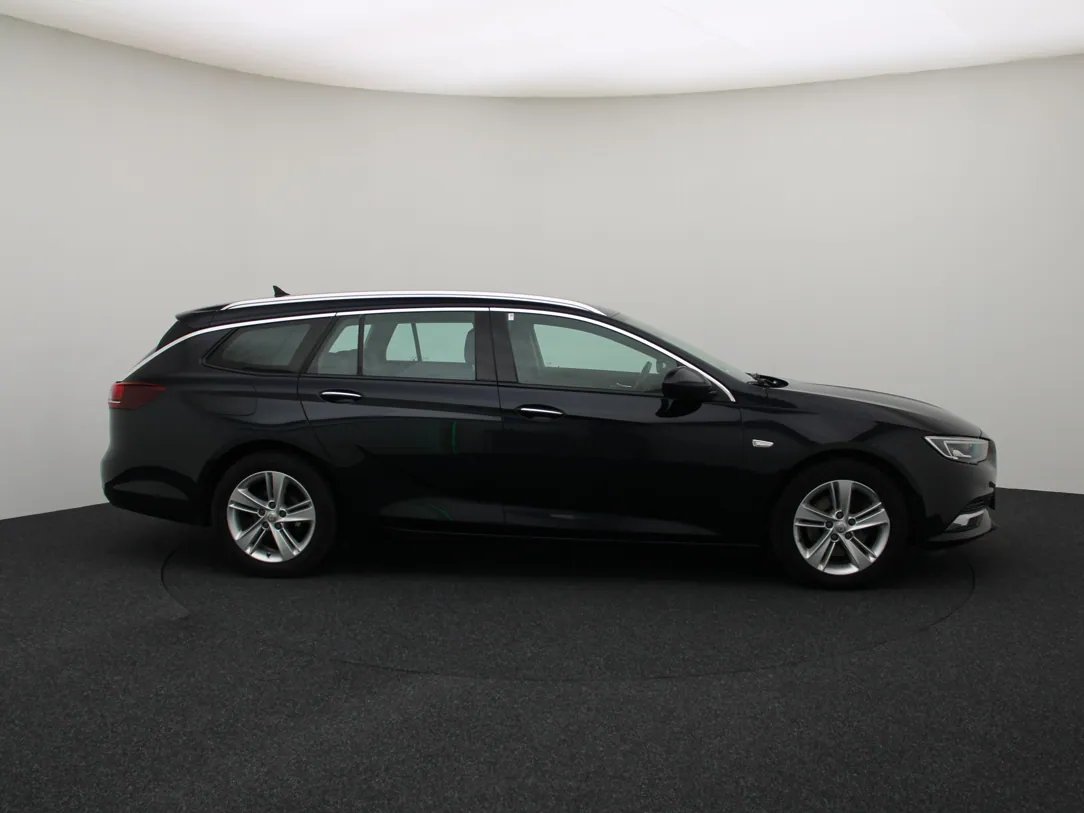 Opel Insignia — foto 10