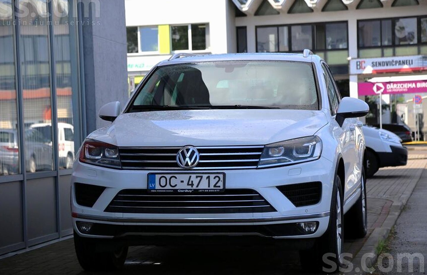 Volkswagen Touareg, 2015. gads