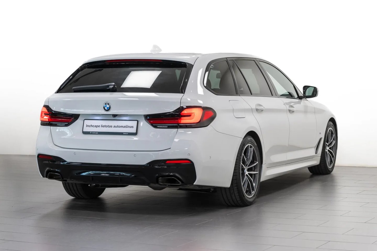 BMW 520 — foto 4