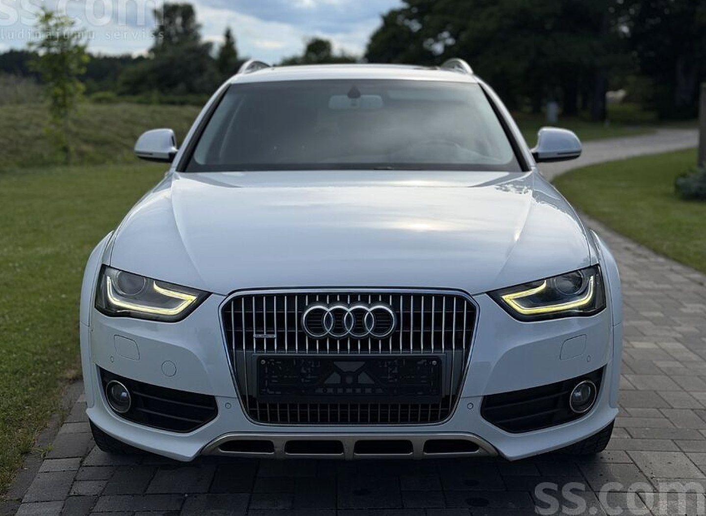 Audi A4 — foto 2