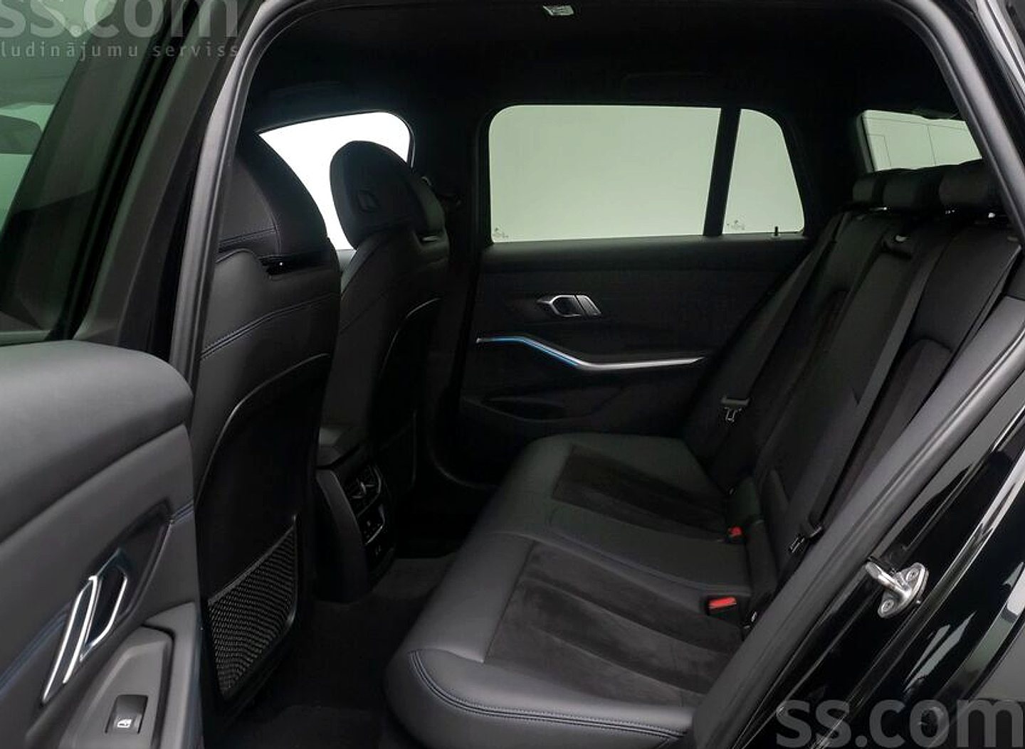 BMW 330 — foto 5