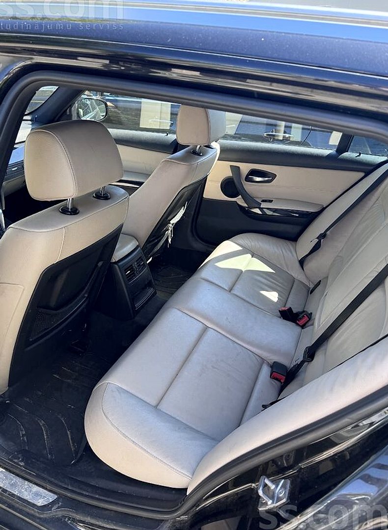 BMW 320 — foto 3